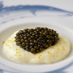 تجربه طعم ناب خاویار ایرانی